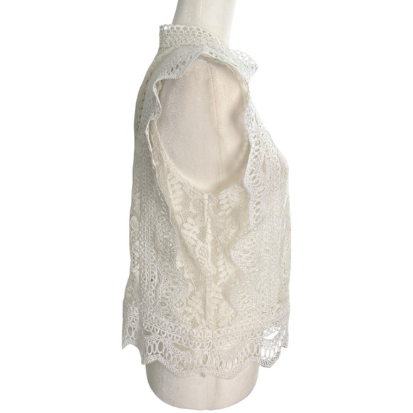 Chicwish White Lace Sleeveless Blouse - Picture 2 of 7